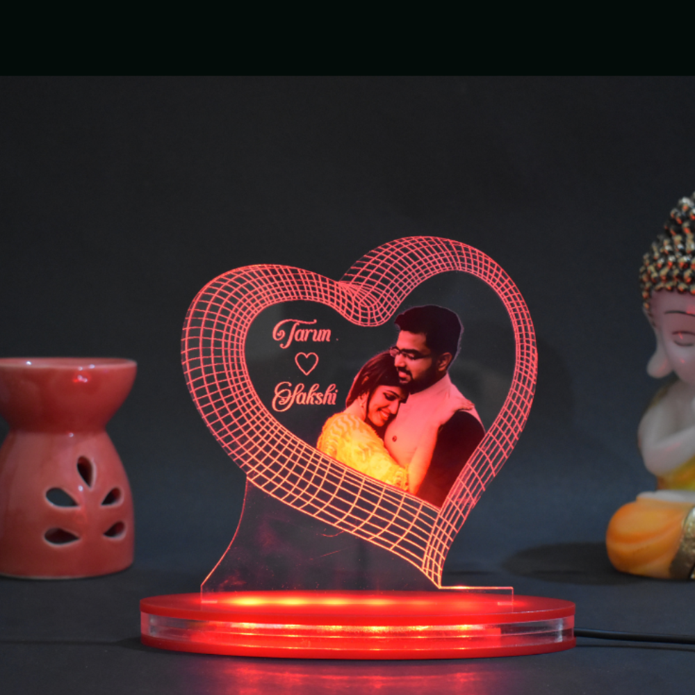 Personalized LED Illusion Heart Couple Lamp With Name and Photo (16 Color Changing led With Remote)