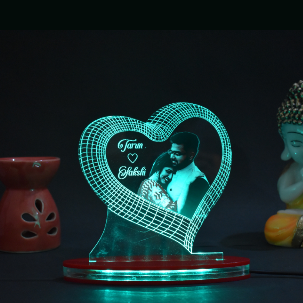 Personalized LED Illusion Heart Couple Lamp With Name and Photo (16 Color Changing led With Remote)