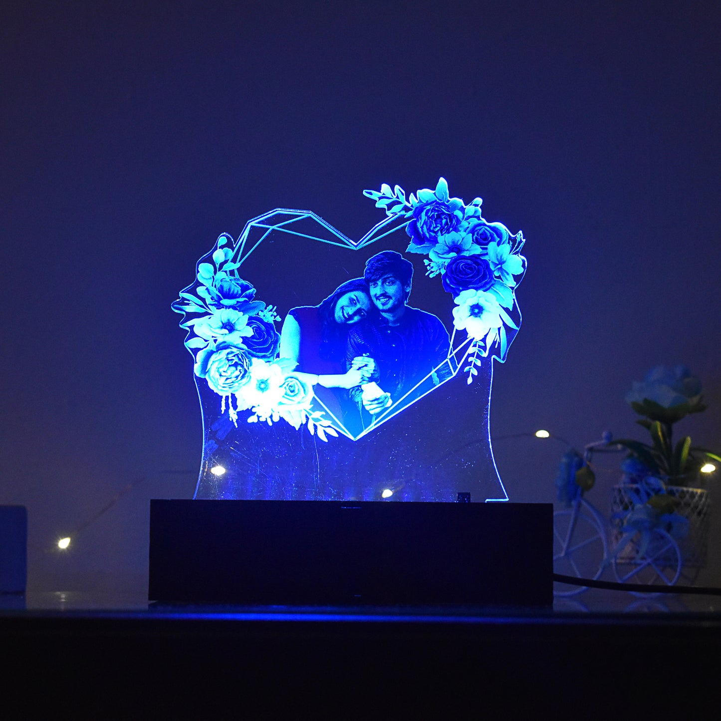 Personalized LED Illusion Couple Heart Floral Lamp With Photo (16 Color Changing led With Remote)
