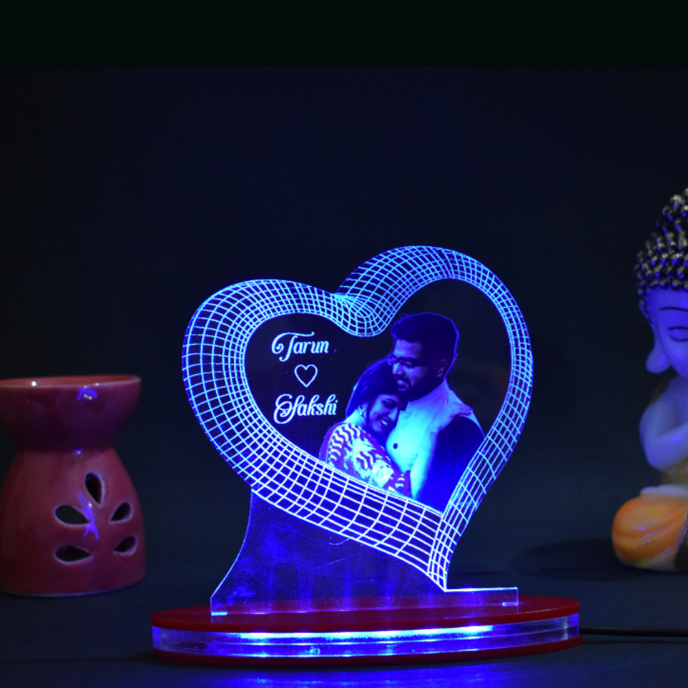 Personalized LED Illusion Heart Couple Lamp With Name and Photo (16 Color Changing led With Remote)