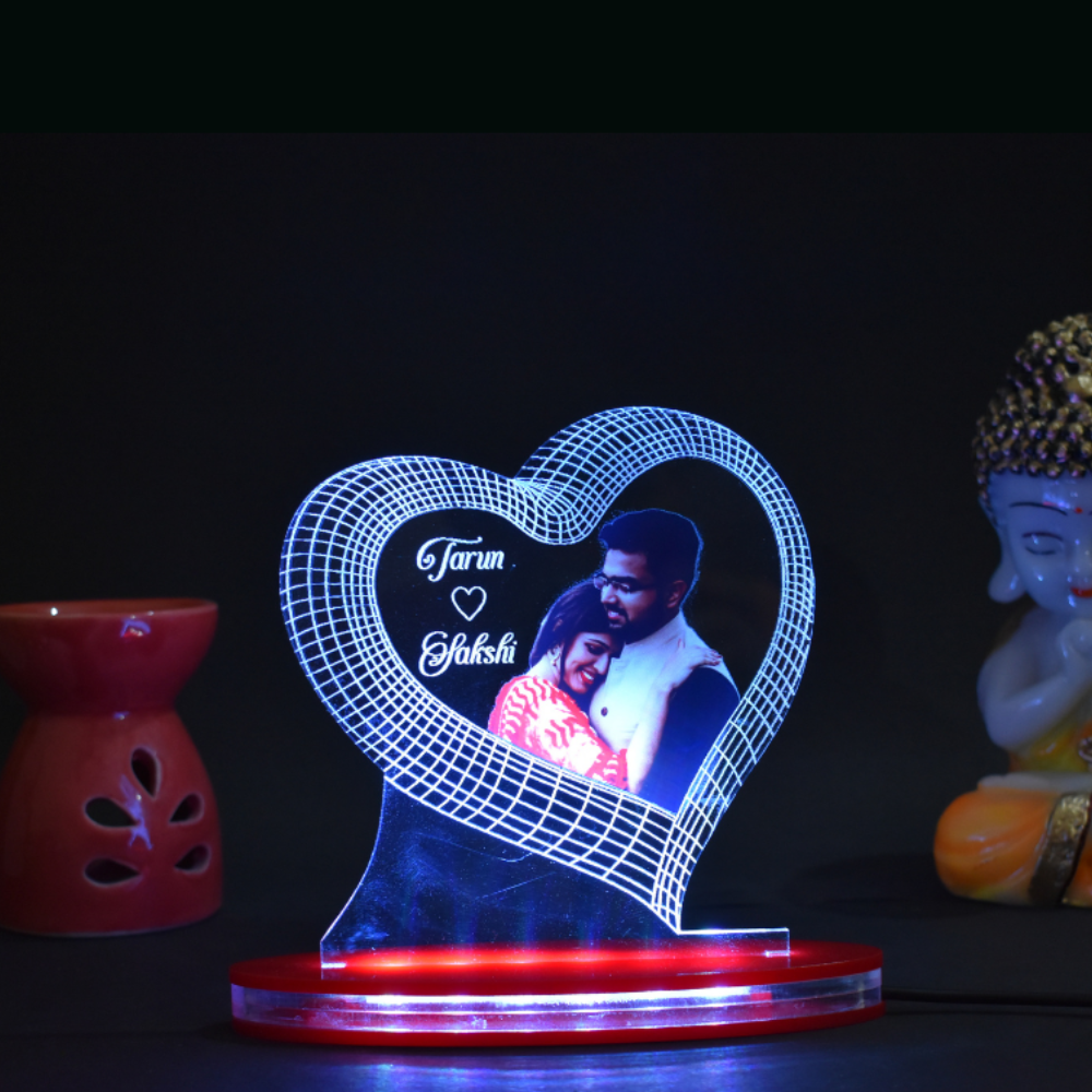 Personalized LED Illusion Heart Couple Lamp With Name and Photo (16 Color Changing led With Remote)