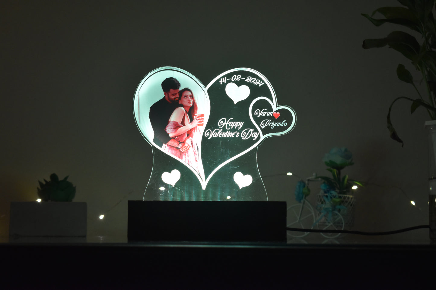 Personalized LED Illusion Valentine's day Lamp With Photo and Name (16 Color Changing led With Remote)